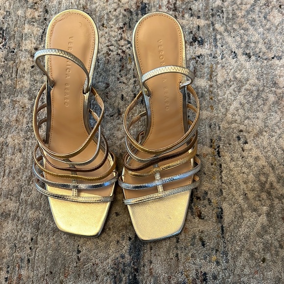 NWOT Veronica Beard Aldridge sandals. Never worn. Size 7.5 - Picture 3 of 5